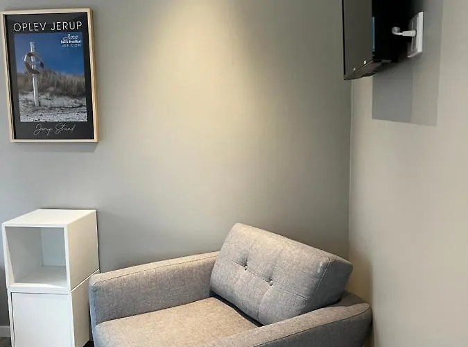 Jerup Bed & Breakfast 住宿加早餐酒店 3*